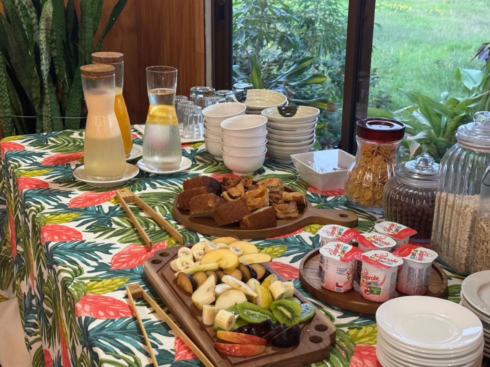Teanehi Bed & Breakfast Hanga Roa Dış mekan fotoğraf