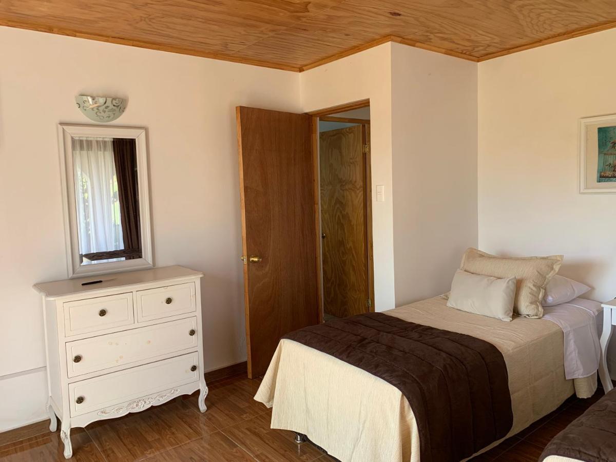 Teanehi Bed & Breakfast Hanga Roa Dış mekan fotoğraf